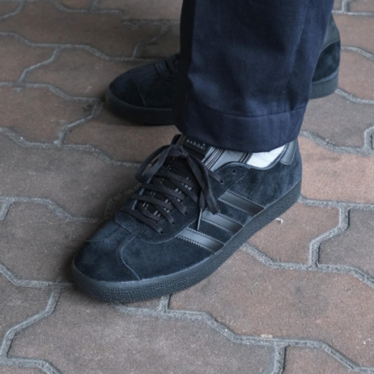 giay-adidas-gazelle-shoes-core-black-cq2809-4