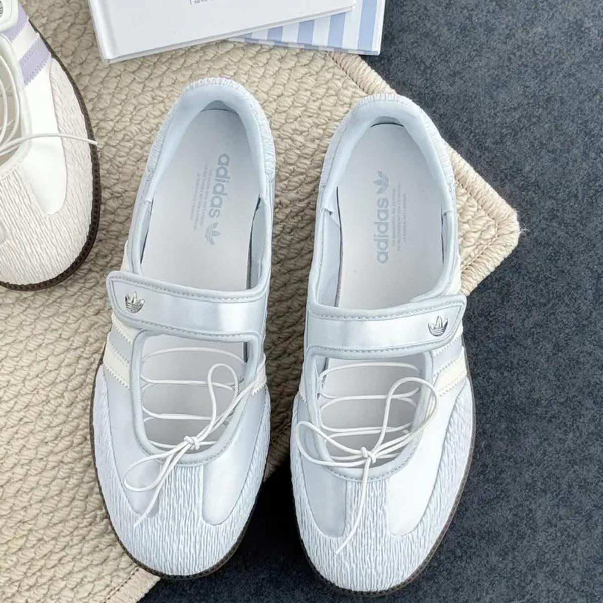 giay-adidas-samba-jane-halo-blue-white-gum-lb8628-3