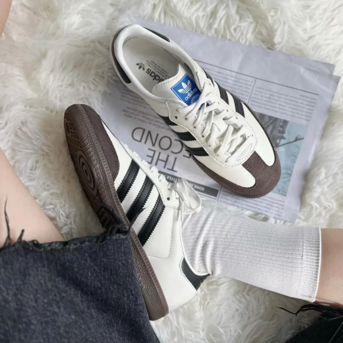 giay-adidas-samba-og-white-black-gum-jr2658-7