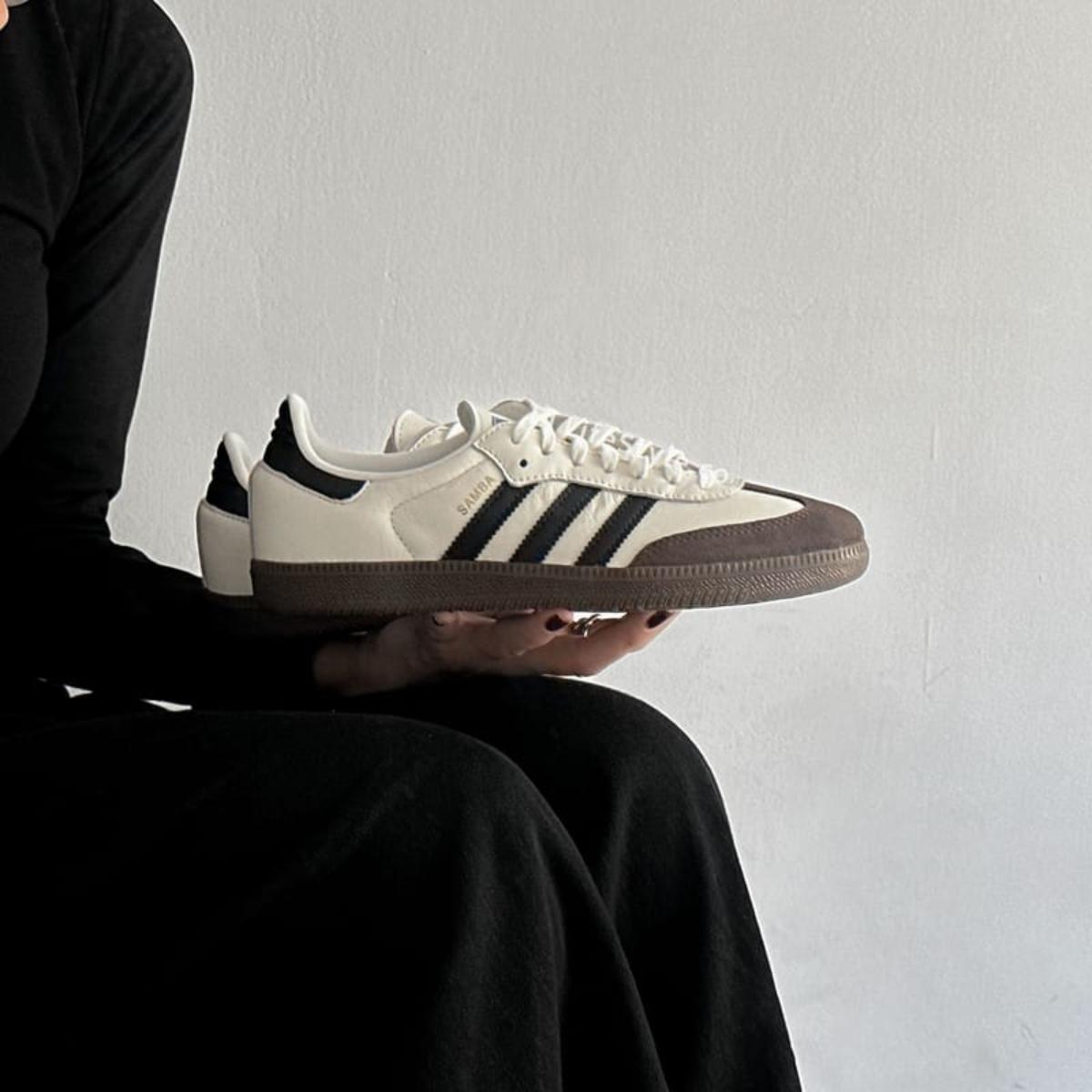 giay-adidas-samba-og-white-black-gum-jr2658-9