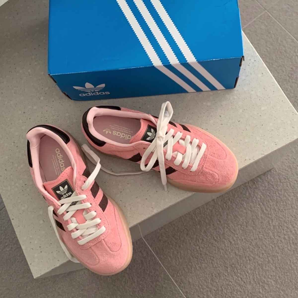 giay-adidas-sambae-semi-pink-spark-gum-jh8834-3