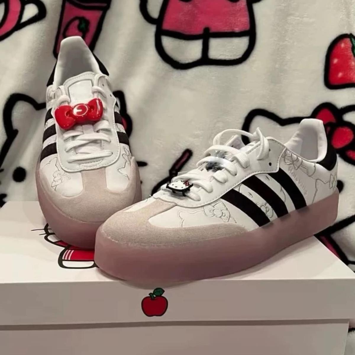 giay-adidas-x-hello-kitty-sambae-white-black-clear-pink-ig4450-8