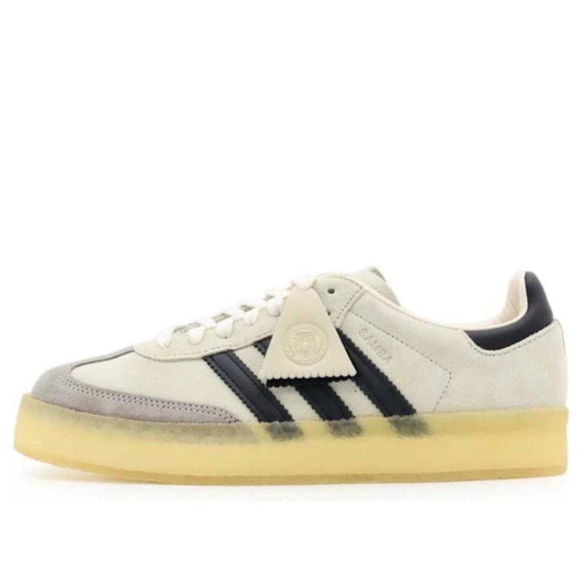 Giày adidas x Ronnie Fieg x Clarks 8th Street Samba Kithmas White Black IE4033 phối màu trắng đen