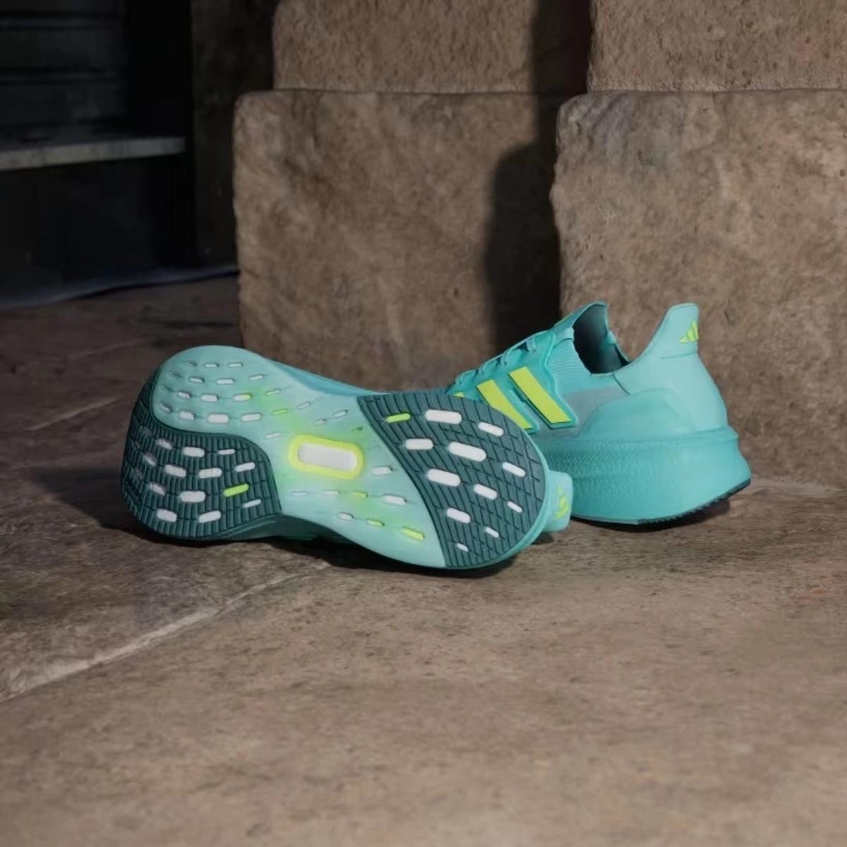 giay-adidas-ultraboost-5-flash-aqua-lucid-lemon-jq2909-3