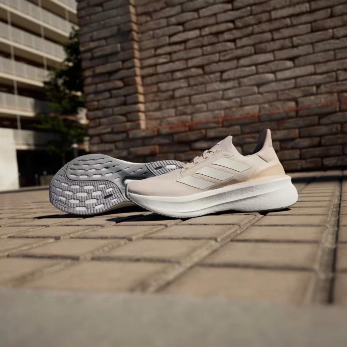 giay-adidas-ultraboost-5x-putty-mauve-zero-metalic-ih3104-3