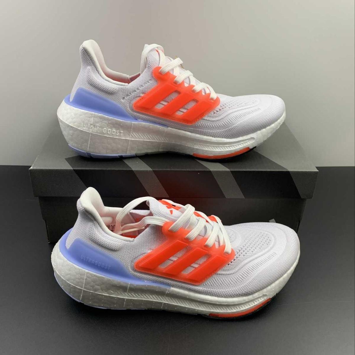 giay-adidas-ultraboost-light-cloud-white-solar-red-h06357-5