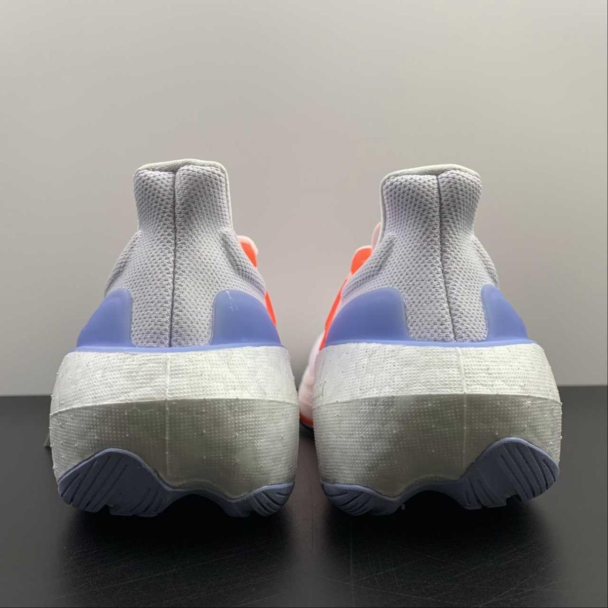 giay-adidas-ultraboost-light-cloud-white-solar-red-h06357-6