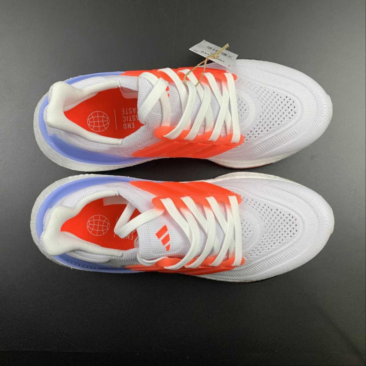 giay-adidas-ultraboost-light-cloud-white-solar-red-h06357-7