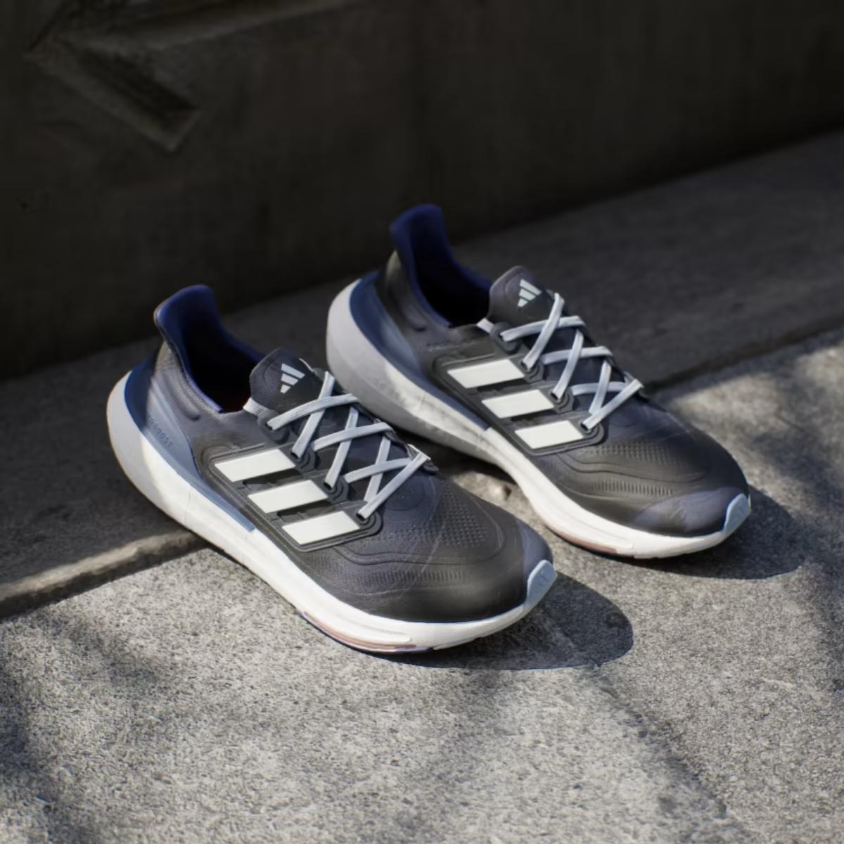 giay-adidas-ultraboost-light-grey-four-ie1770-3